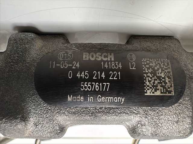 Foto 2ª: Rampa Inyectora Opel Insignia 2.0 CDTI [A20DTH] (2011)