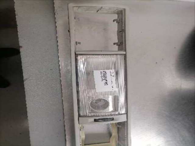 Luz Interior Volkswagen Transporter D 85CV 63KW T5 7E)