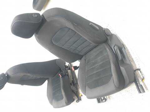 Foto 2ª: Juego Asientos Completos Volkswagen Golf ADVANCE BLUEMOTION (2013)