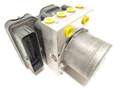 Abs Toyota Yaris 1.5 HYBRID MXPJ10) 92CV 68KW