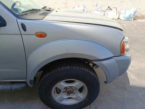 Aleta Delantera Derecha Nissan Navara D PICKUP D22) YD25DDTI