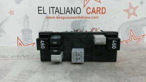 Foto 3ª: Caja Reles Fusibles Volkswagen Golf HIGHLINE BERLINA 105CV 77KW [BXE] (2003)