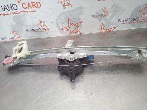 Foto 4ª: Elevalunas Manual Trasero Derecho Lancia Delta STEEL 105CV 77KW [944A3000] (2011)