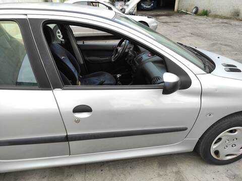 Puerta Delantera Derecha Peugeot 206 NFZ