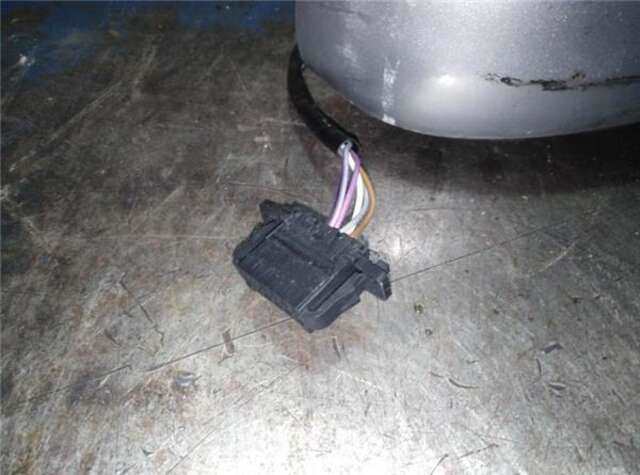 Foto 3ª: Retrovisor Derecho Volkswagen Passat 1.9 TDI (131 CV) [AWX]