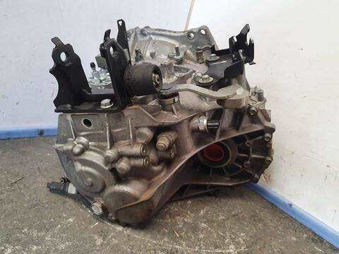 Foto 3ª: Caja Cambios Toyota Auris ACTIVE 116CV 85KW [8NR] (2015)