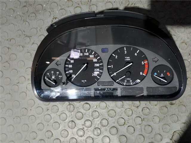 Foto 3ª: Cuadro de Instrumentos Bmw Serie 5 518 2.5 525TDS [2.5 LTR. - 105 KW TURBODIESEL CAT] [M51 D25 (25 6 T1)]