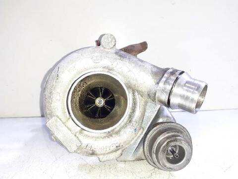 Turbocompresor Renault Trafic 2.0 DCI DIESEL CAT 114CV 84KW CAJA CERRADA