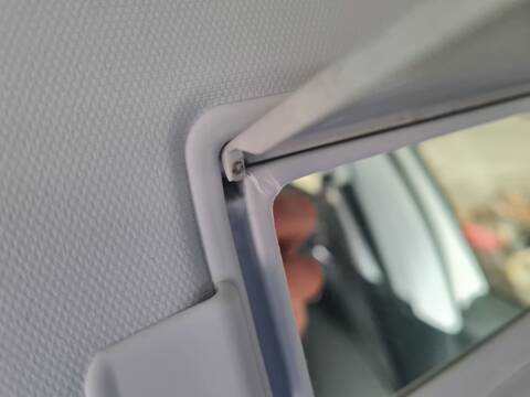 Foto 2ª: Parasol Derecho Peugeot 208 ACCESS 68CV 50KW [8H01] (2012)