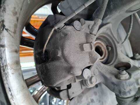 Pinza Freno Delantera Izquierdo Bmw X3 2.0D 177CV 130KW