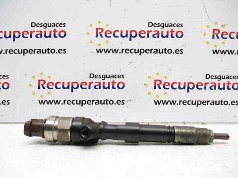 Foto 2ª: Inyectores Toyota Land Cruiser VERSION INDEFINIDA (2004)