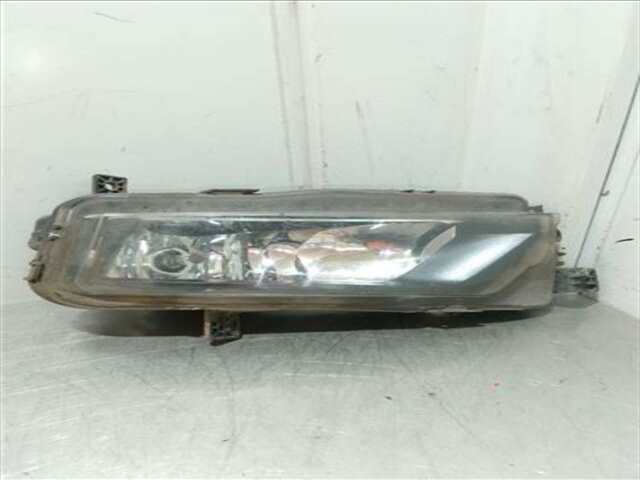 Faro Antiniebla Delantero Derecho Volkswagen Caddy 2.0 MAXI COMFORTLINE BMT [2.0 LTR. - 75 KW TDI]