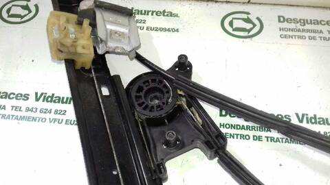 Foto 3ª: Elevalunas Eléctrico Delantero Derecho Seat Ibiza ERENCE 85CV 63KW [BXW] (2009)