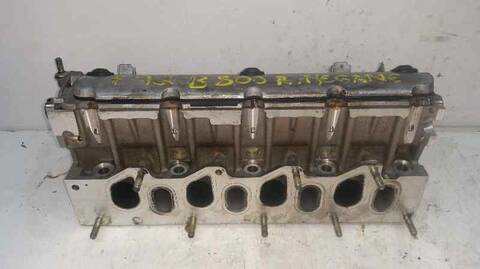 Foto 3ª: Culata Renault Megane 1.9 DCI DIESEL BERLINA 120CV 88KW II BERLINA 3P [F9QB800] (2002)