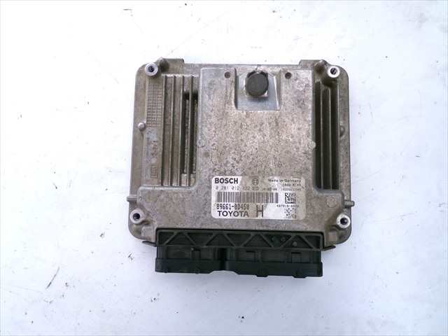 Centralita Motor ECU Toyota Yaris 1.4 D 2006-2011