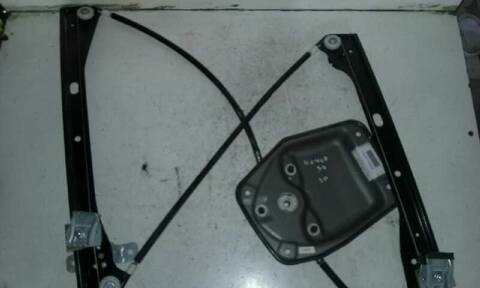 Foto 2ª: Elevalunas Eléctrico Delantero Derecho Volkswagen Golf 1.9 TDI BERLINA 105CV 77KW [BLS] (2008)