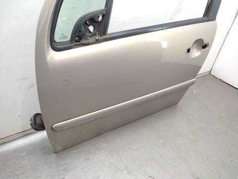 Foto 2ª: Puerta Delantera Izquierda Citroen C3 1.6 16V HDI 90CV 66KW [9HX] (2005)