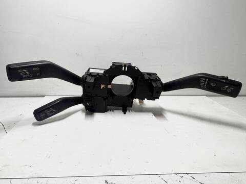 Mando Multifuncion Volkswagen Passat BLF BERLINA AUT.