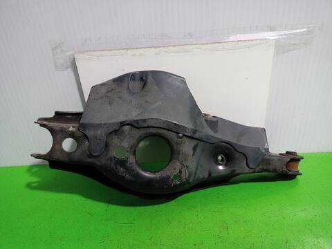 Foto 3ª: Brazo Suspension Trasero Derecho Toyota Auris HYBRID FEEL EDITION 136CV (2013)