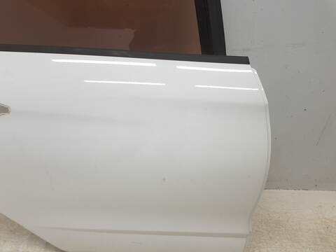 Foto 2ª: Puerta Trasera Derecha Citroen C4 FEEL 90CV 66KW (2020)