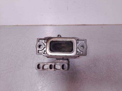 Foto 2ª: Soporte Motor Volkswagen Golf 1.9 TDI BERLINA 105CV 77KW [BXE] (2006)