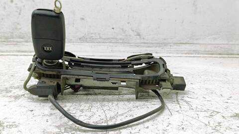 Cerradura Puerta Delantera Izquierda Audi A4 1.9 TDI BERLINA 116CV 85KW