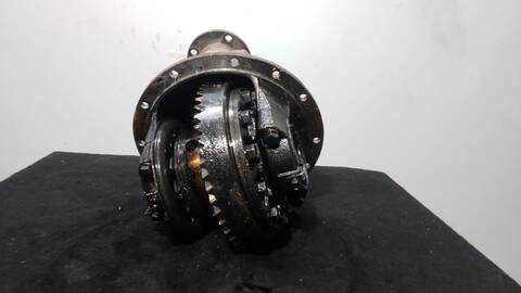 Foto 3ª: Diferencial Trasero Mitsubishi Montero 2.8 TD V46W V26W) 125CV 92KW [4M40-T] (1995)