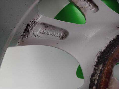 Foto 3ª: LLanta Chapa Toyota Auris ACTIVE 116CV [8NR-FTS] (2013)