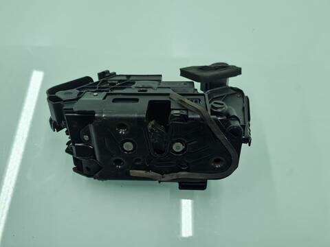Cerradura Puerta Trasera Derecha Seat Ateca XCELLENCE 116CV 85KW