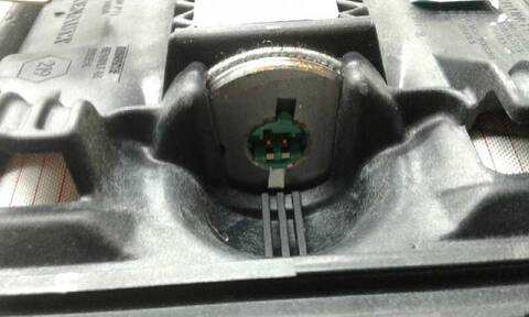 Foto 3ª: Kit Airbag Renault Laguna AUTHENTIQUE 120CV 88KW [F9QT754] (2001)