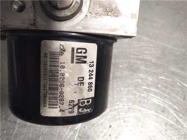 Foto 2ª: Abs Opel Zafira 1.9 COSMO [1.9 LTR. - 110 KW 16V CDTI CAT (Z 19 DTH - LRD)] [Z19DTH]