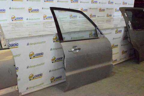 Foto 3ª: Puerta Delantera Derecha Mitsubishi Montero 3.2 DI-D GLS KAITEKI 3-PTAS.) (2001)