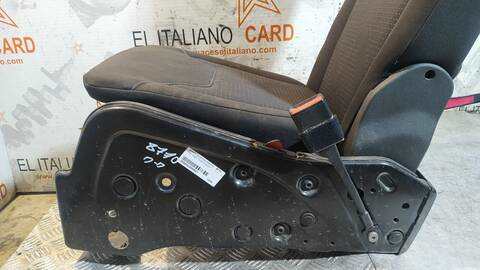 Foto 4ª: Asiento Delantero Derecho Ford Transit AMBIENTE 75CV 55KW [UGCB] (2015)