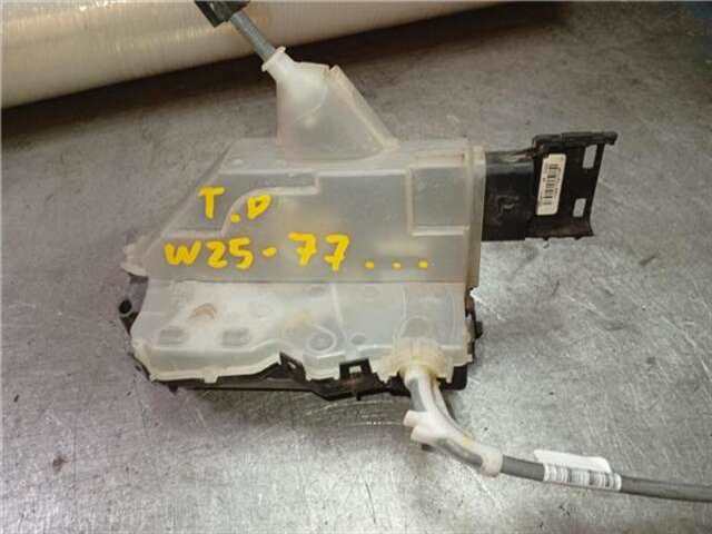 Foto 2ª: Cerradura Puerta Trasera Derecha Peugeot 2008 1.2 ALLURE PACK [1.2 LTR. - 96 KW 12V E-THP - PURETECH]