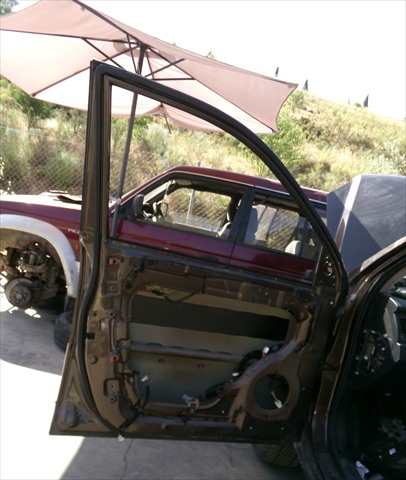 Foto 2ª: Puerta Delantera Izquierda Kia Sportage 2.0 CRDI 2004-2009 [D4EAF] (2007)