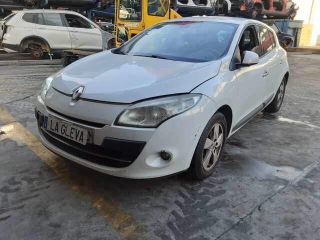 Puente Delantero Renault Megane 1.6 16V 110CV COUPE BERLINA III COUPE DZ) DESDE 11/2008 / BERLINA BZ D