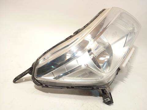 Foto 2ª: Faro Derecho Nissan NP300 2.3 DCI DIESEL CAT 163CV 120KW [YS23] (2019)