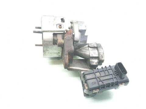 Foto 3ª: Turbocompresor Volkswagen Touareg TDI V10 313CV 230KW [AYH] (2004)
