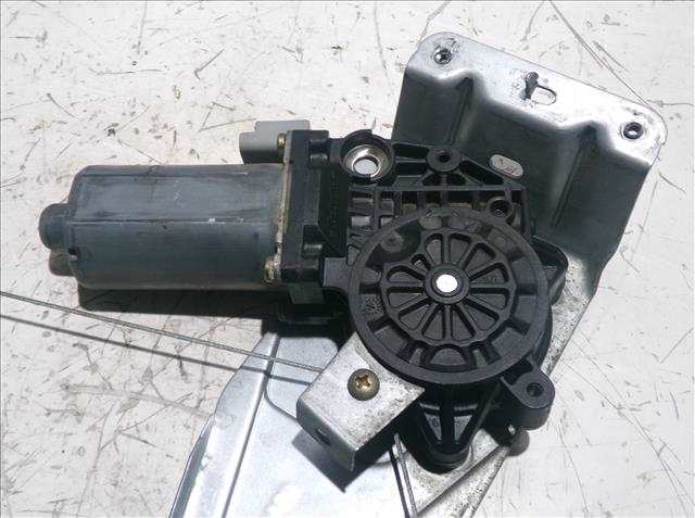 Foto 3ª: Elevalunas Eléctrico Trasero Izquierdo Citroen C3 1.4 HDI 2002-2010 [8HZ] (2005)