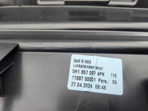 Foto 3ª: Guantera Volkswagen Golf STYLE 115CV [DXDE] (2024)
