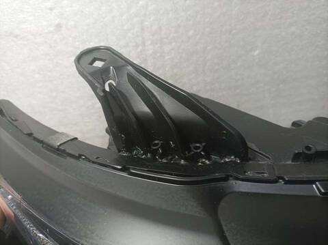 Foto 3ª: Faro Derecho Mitsubishi Outlander PHEV KAITEKI 4WD 208CV 153KW [4B12] (2020)