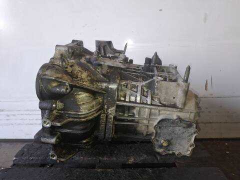 Foto 2ª: Caja Cambios Hyundai Trajet G4JP (2001)