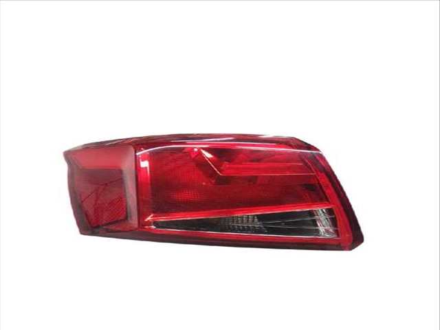 Foto 3ª: Piloto Trasero Izquierdo Seat Arona 1.6 TDI (2017)