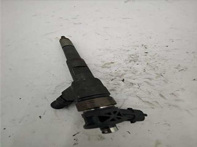 Foto 3ª: Inyectores Dacia Sandero 1.5 LAUREATE MUSIC [1.5 LTR. - 55 KW DCI DIESEL FAP CAT]