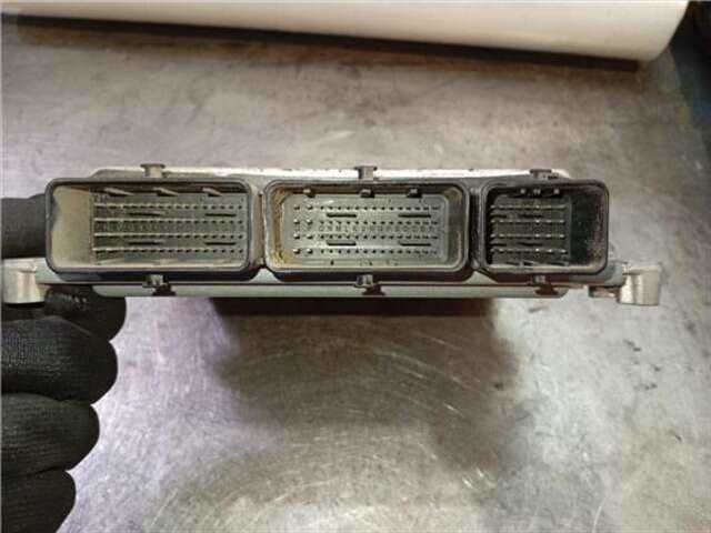 Foto 3ª: Centralita Motor ECU Dacia Duster 1.3 COMFORT [1.3 LTR. - 96 KW TCE CAT] [H5HB470]