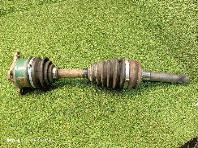 Transmision Delantera Derecha Mitsubishi L200 2.5 D 4P CAJA ABIERTA