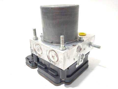 Foto 3ª: Abs Renault Clio ZEN 101CV 74KW [H4D480] (2022)