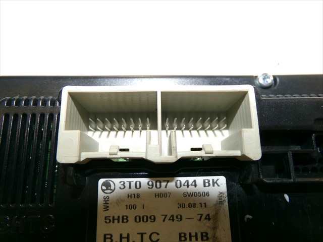 Foto 3ª: Mando Calefacción A. A. Skoda Octavia 1.6 TDI 105CV [CAY] (2012)