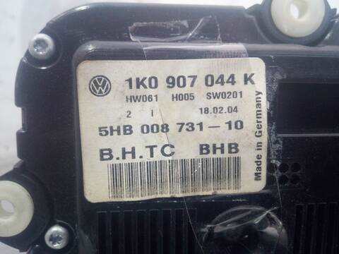 Foto 3ª: Mando Climatizador Volkswagen Golf SPORTLINE BERLINA 105CV 77KW [BKC] (2004)