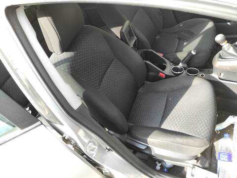Asiento Delantero Derecho Toyota Verso 1ADFTV
